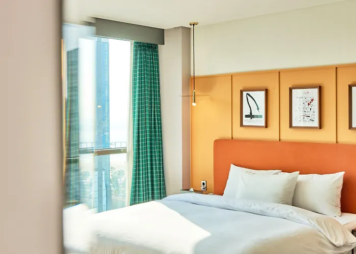 Hotel Brown Dot Songjung