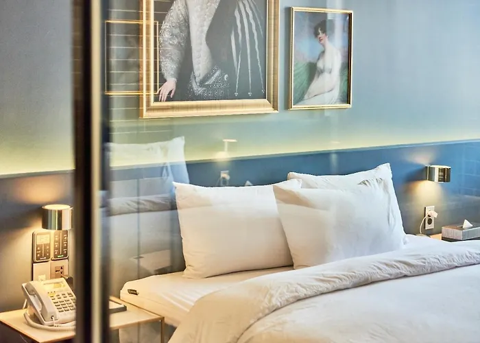 Hotel Brown Dot Songjung 3*